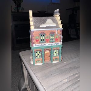 Dept 56 Dickens Village Series #58327- Christmas Faversham Lamps & Oil
